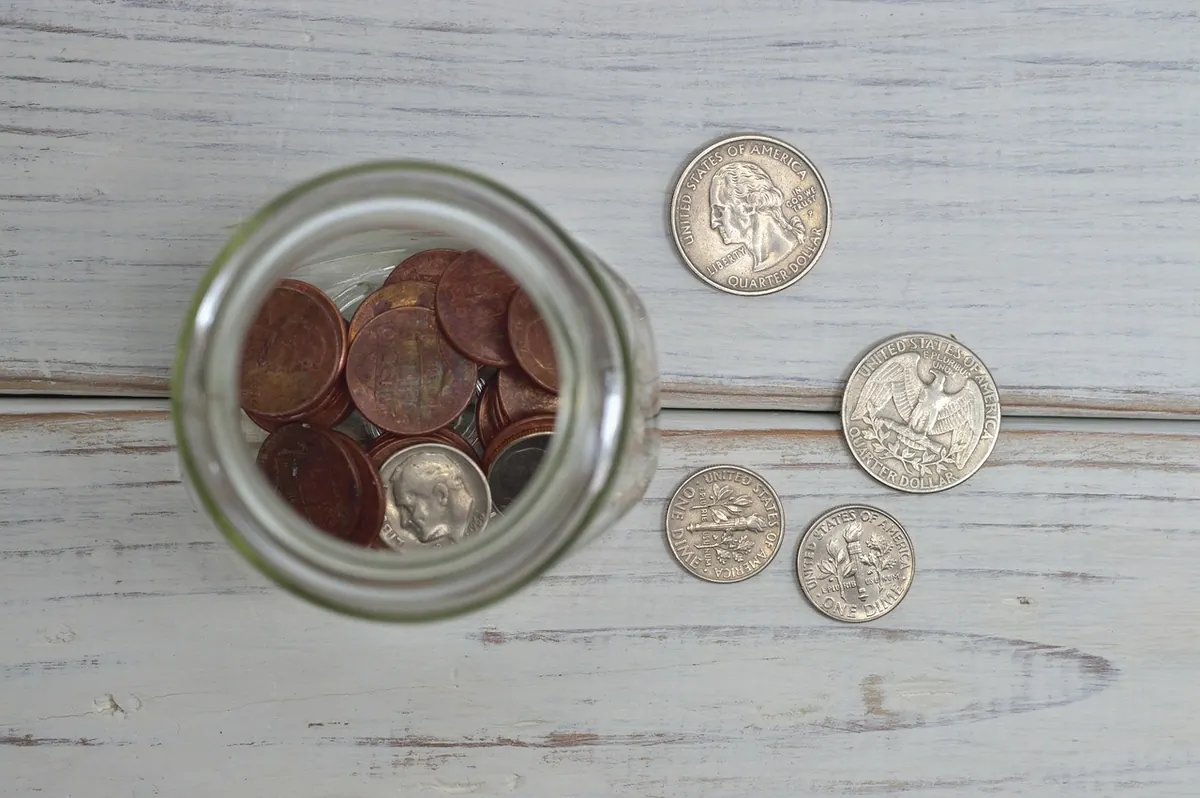 How to Build a £1,000 Emergency Fund in 12 Months on a Low Income